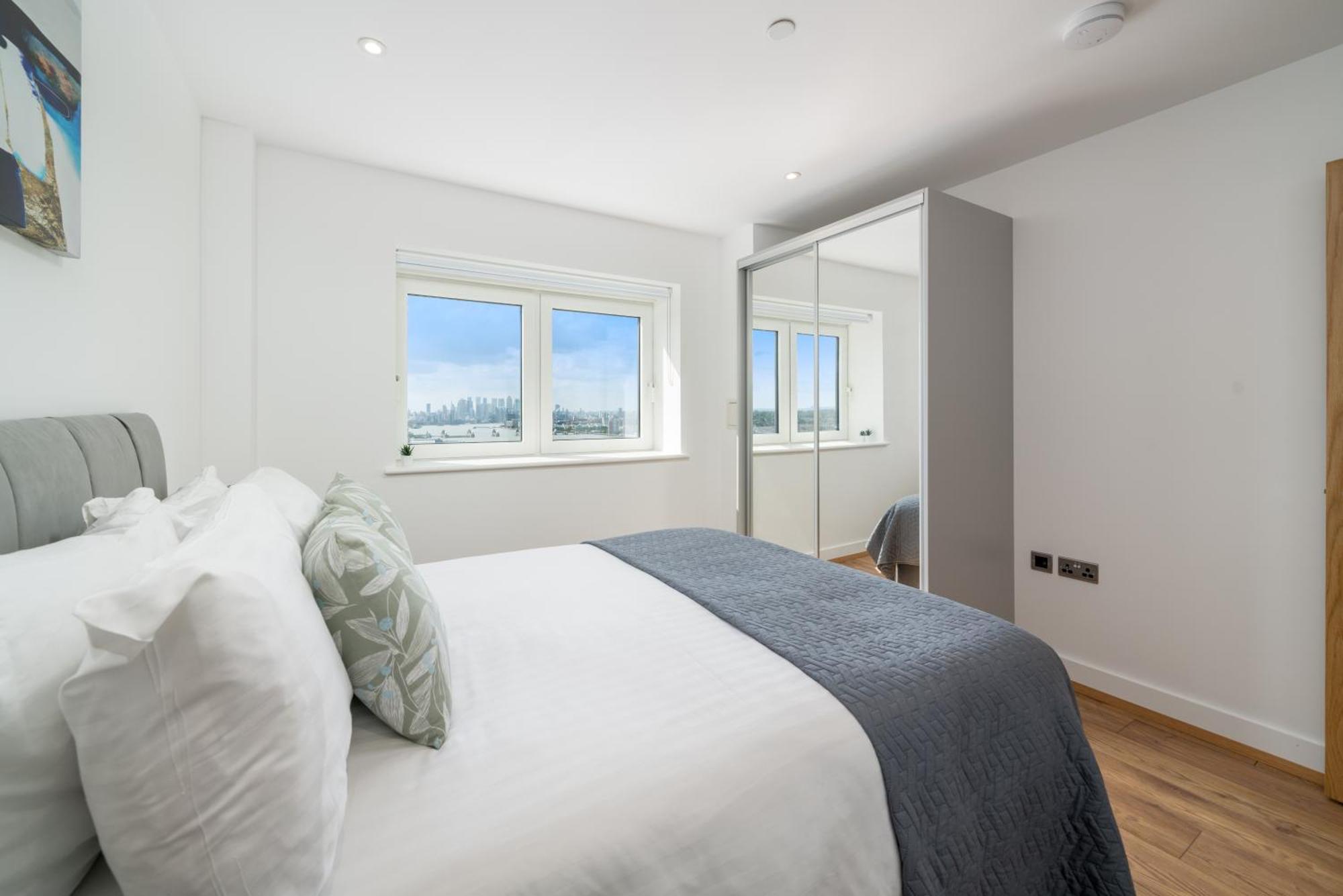 Skyvillion - London River Thames Top Floor Apartments By Woolwich Ferry, Mins To London Excel, O2 Arena , London City Airport With Parking Zewnętrze zdjęcie