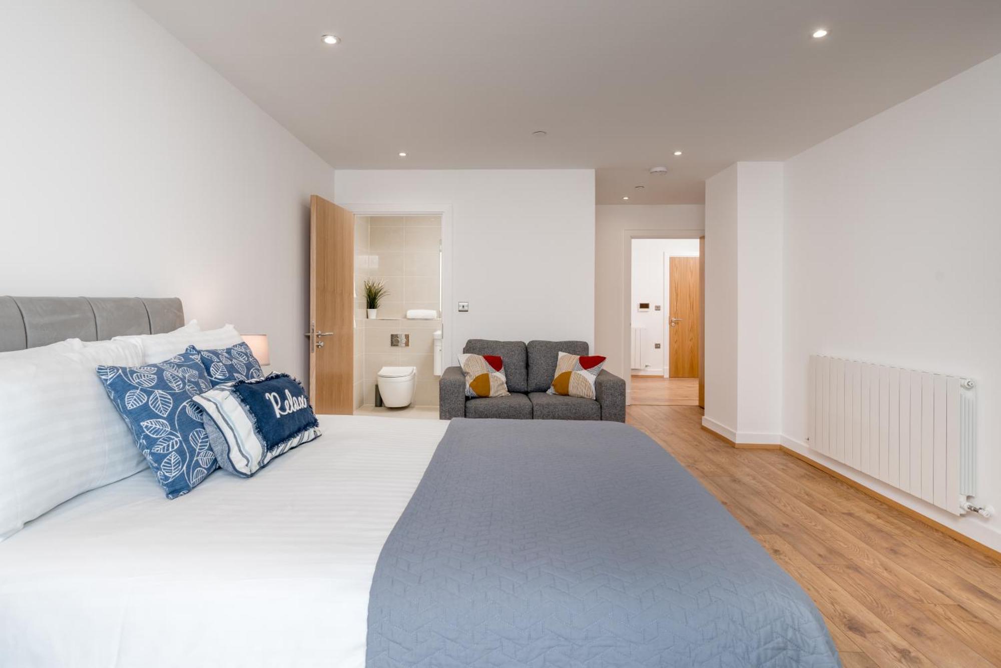 Skyvillion - London River Thames Top Floor Apartments By Woolwich Ferry, Mins To London Excel, O2 Arena , London City Airport With Parking Zewnętrze zdjęcie