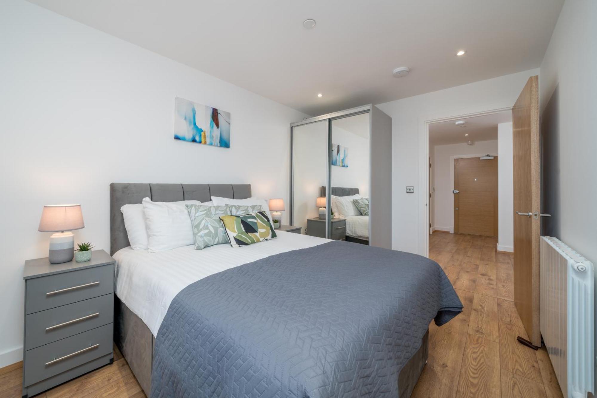 Skyvillion - London River Thames Top Floor Apartments By Woolwich Ferry, Mins To London Excel, O2 Arena , London City Airport With Parking Zewnętrze zdjęcie